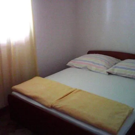 Appartamento Vale - 450m To The