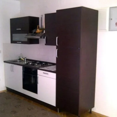 Vale - 450m To The Apartman Vodice