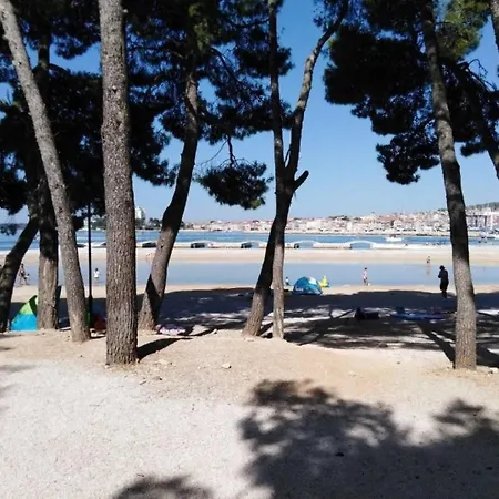 Vale - 450m To The *